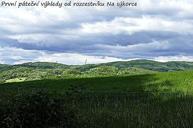 Výhledy od rozcestníku Na Sýkorce. Ze Zlína do Vizovic, červenec 2021