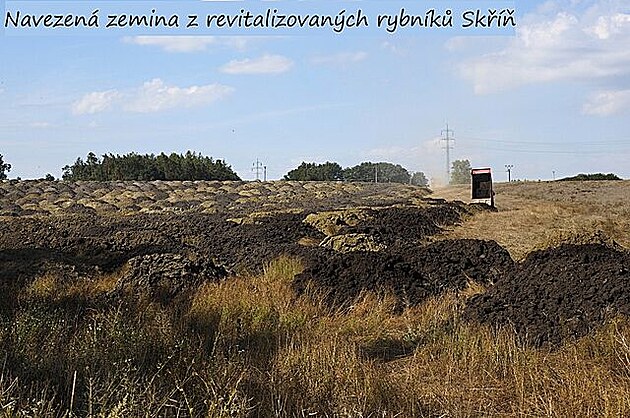 Navezená zemina z revitalizovaných rybník Skí, Lázn Bohdane, srpen 2022