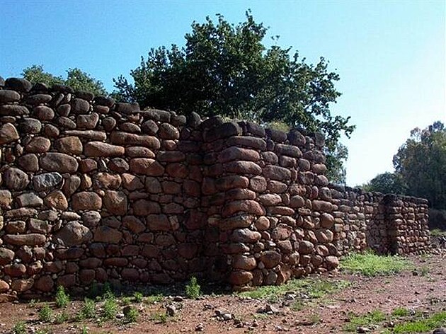 jiní hradby Tel Dan