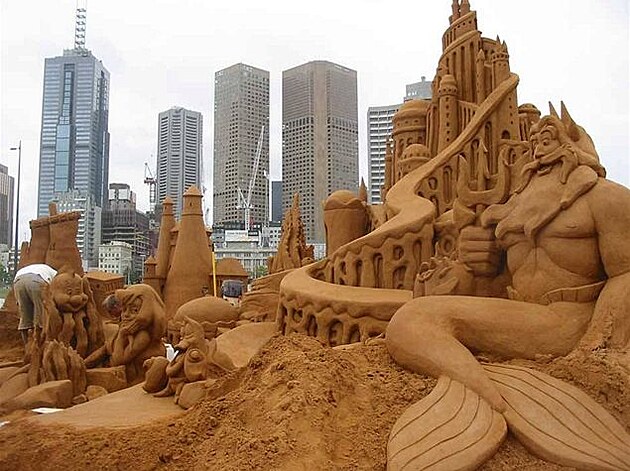 Sand Sculpturing 6