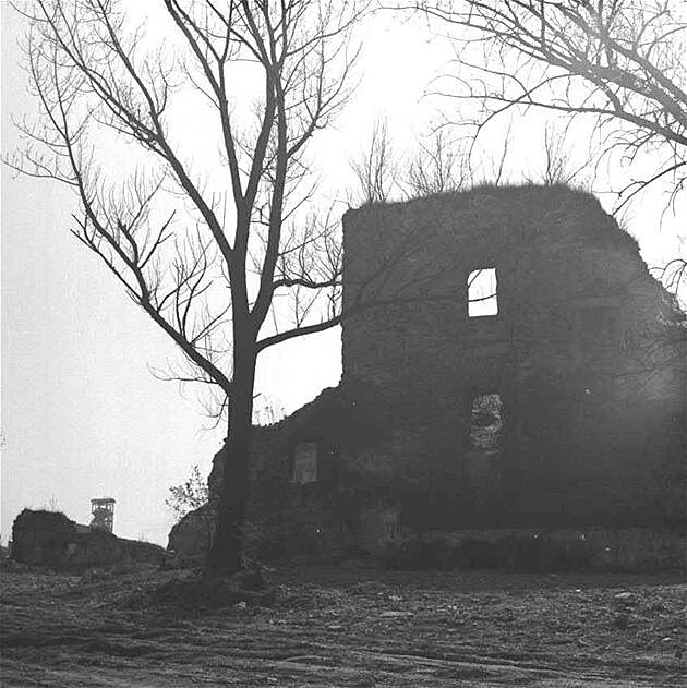 04 Ostravský hrad (1981)