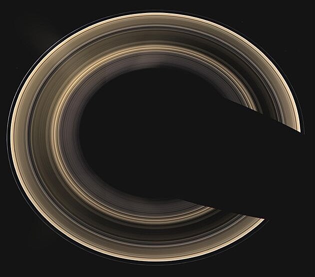 Cassini: Saturn 2