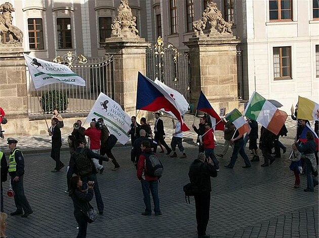 Demonstrace proti Lisabonu 3