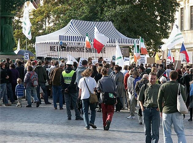 Demonstrace proti Lisabonu 7