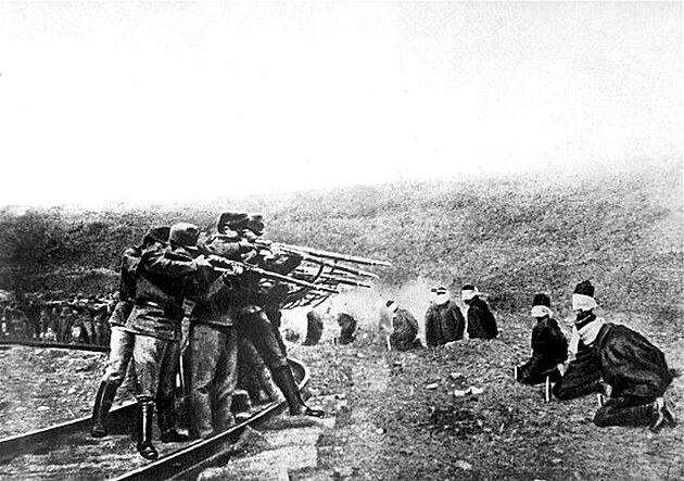 7-9 Rakouská armáda zabíjí Srby  1917