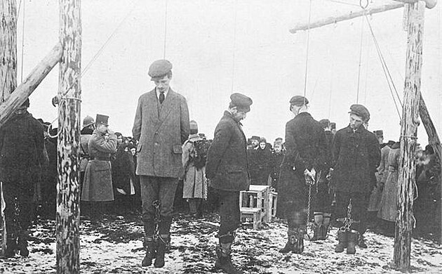 7- 10 Popravy v Halii 1915