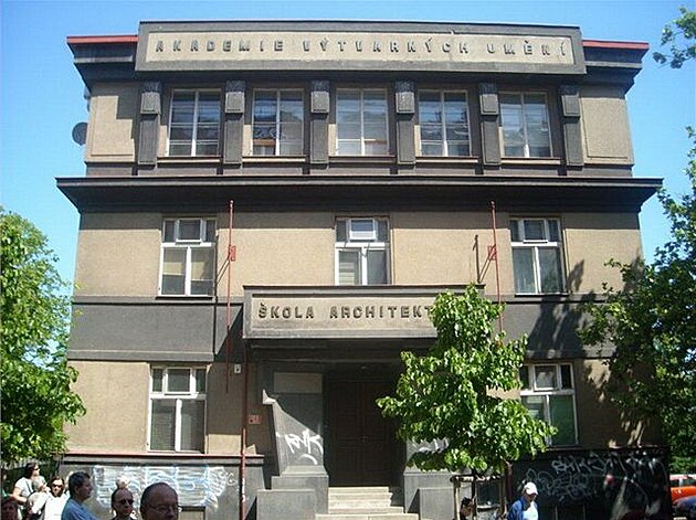 kola architektury