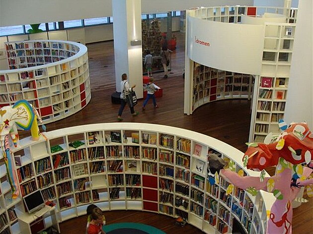 Knihovna 2