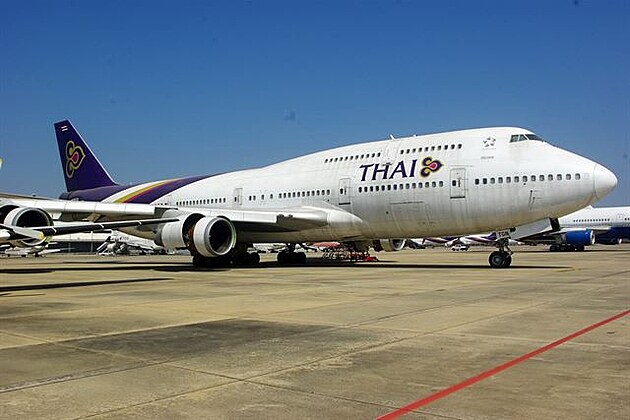 Boeing 747-4D7 HS-TGN Thai Airways Int