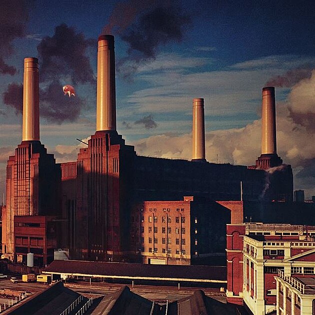 Battersea Power Station (Pink Floyd - Animals)