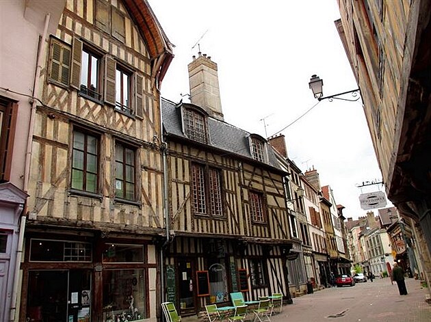 Troyes 2