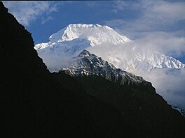 Rno ns vt pohledem na jin vrchol Annapurny 7219 m z na lonice v...
