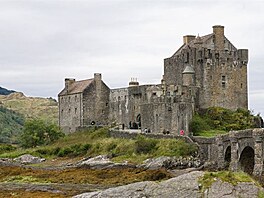 32 - Eilean Donan Castle - populrn msto Skotska