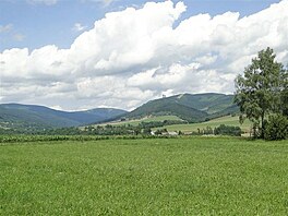 Doln Morava: Stezka v oblacch je vidt z dlky.