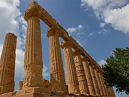 Cesta na Siclii. Agrigento - Hin chrm  (Tempio di Hera) v dol chrm