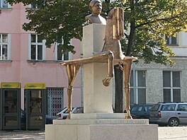 pomnk Jaroslava Haka 2