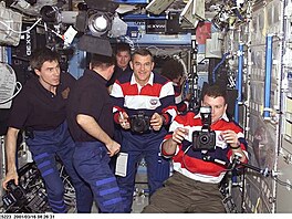 STS 123 inside 2