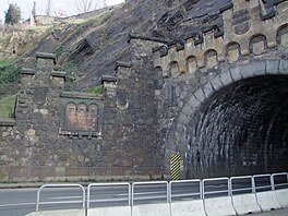 Vyehradsk tunel