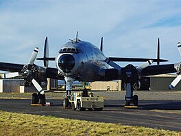 Lockheed VC-121 Bataan ped zletem