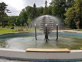 Obnoven fontna