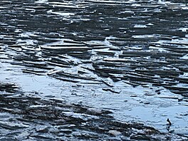 Ratmrovsk rybnk zamrzl