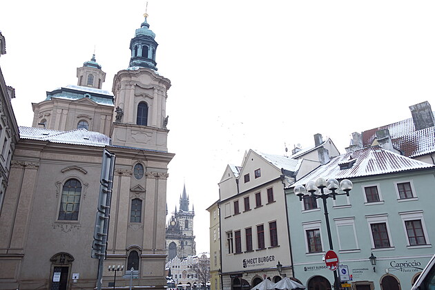 22. 1. 2023. Zabo�ila jsem do Kaprovy ulice, odkud se otev�el dal�� v�hled -...