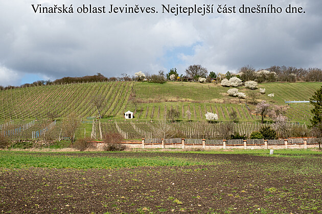 Z M�ln�ka na ��p. Poutn� cesta Blan�k - ��p, b�ezen 2023.