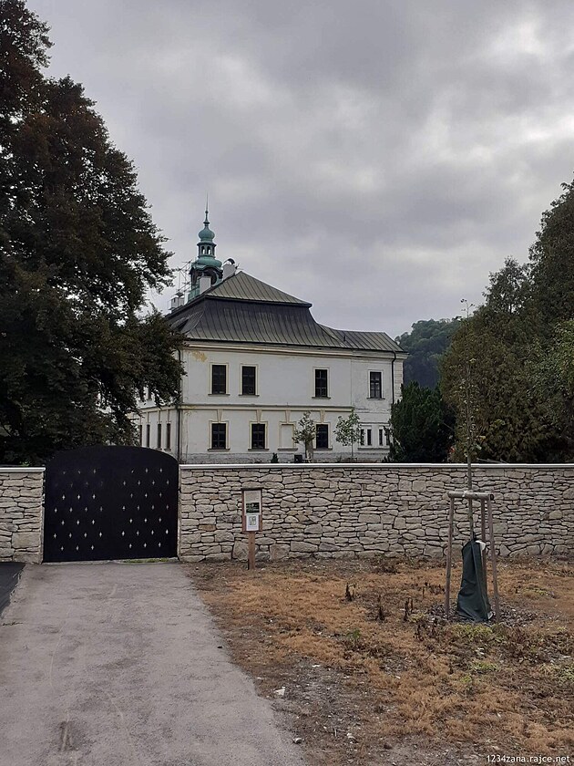 Brandýs nad Orlicí - jediný pohled na zámek
