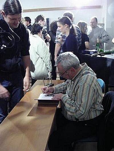 Andrzej Sapkowski autogramiáda