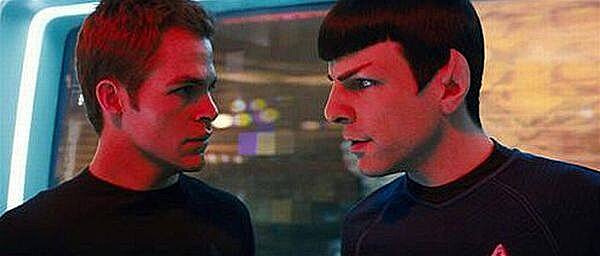 Star Trek 11 9 Kirk a Spock
