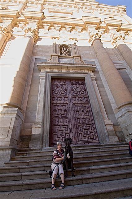 Salamanca -  na schodech u jedné z fakult