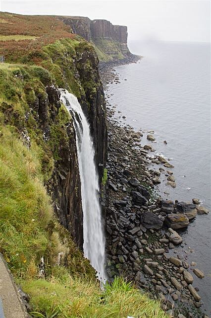 37 - Skye - vodopády mívají vyhlídková místa