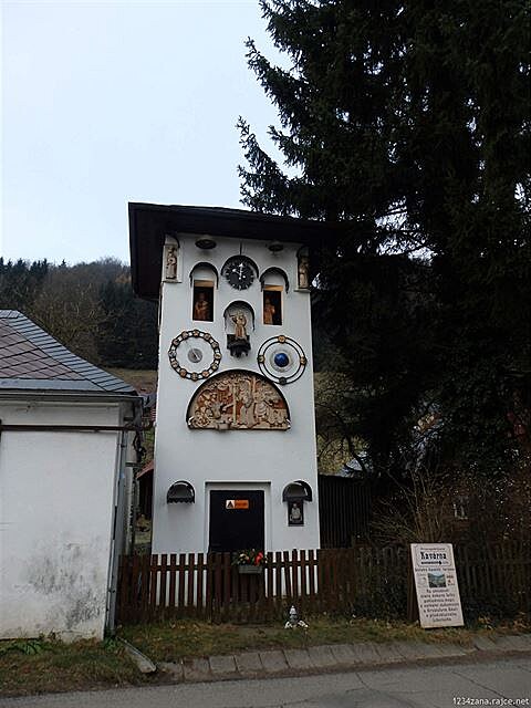 Orloj v Krytofov údolí (ano, pvodn trafaka)