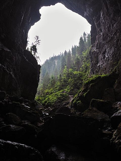 Apuseni - ponorná jeskyn. (Pky Rumunskem, 2016)