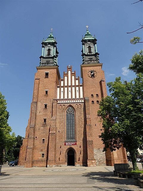 Pozna - katedrála