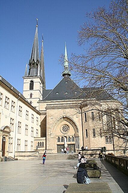 Lucemburk. Notre Dame