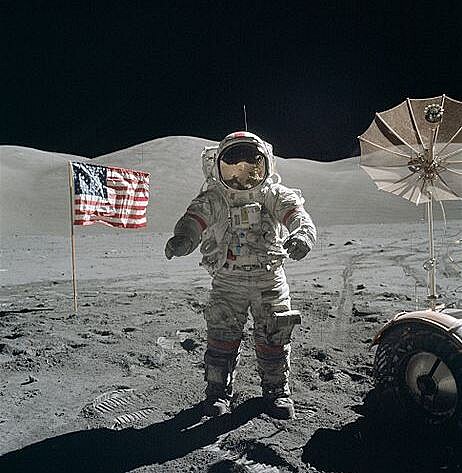 Apollo 17 - Cernan on Moon