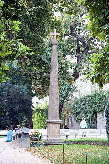 obelisk - Slavata