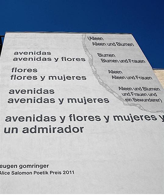 Text básn Eugena Gomringera na fasád vysoké koly v Berlín