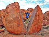 vehla - Devils Marbles - 1