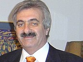 Petr Stoli�ný