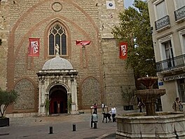 36 Katedrla v Perpignanu