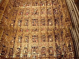 37 Hlavn olt v katedrle v Seville