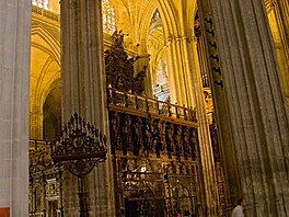 44 Katedrla v Seville je obrovsk