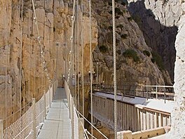 El Caminito del Rey - lvky nad propast