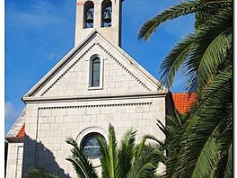 Barokn kostel sv. Antonna, Hvar v Chorvatsku, z 2017
