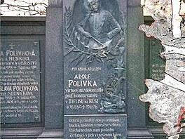 Adolf Polvka - nhrobek