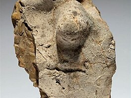 Neandertslk plastika, pazourek (31,7 x 19 x 11,4 cm), 50 000 - 150 000 let,...