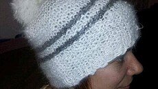 První výtvor - �epice z angorského králíka se dv�ma prou�ky z Najtynky a s...