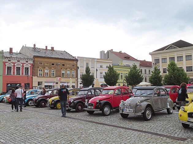 Setkn citroen, Hranice na Morav